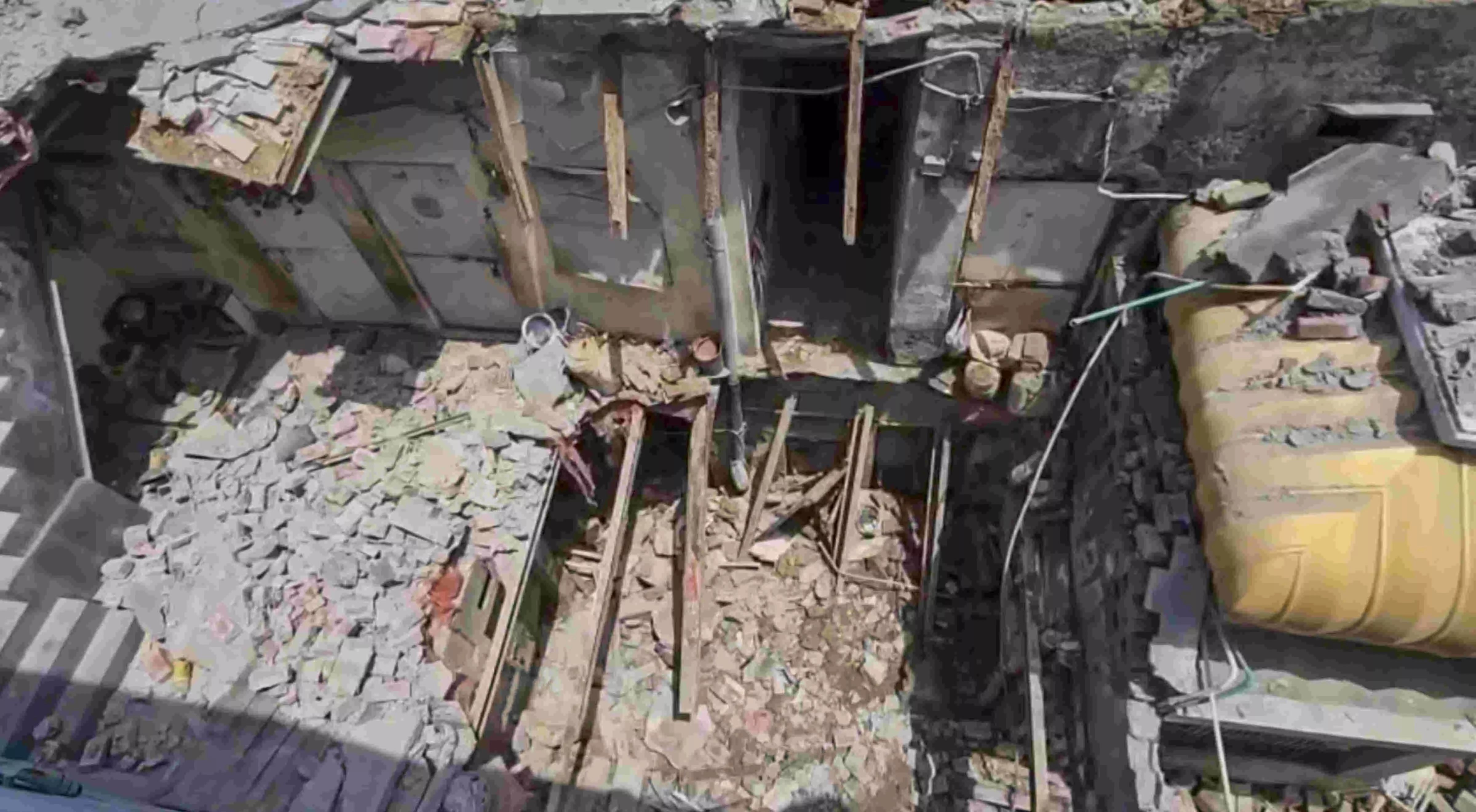 Portion of house collapses in outer Delhis Nangloi, boy dead Portion of house collapses in outer Delhis Nangloi, boy dead