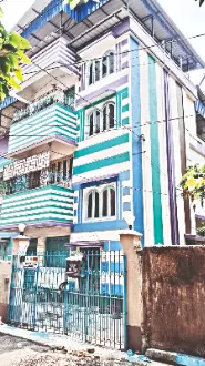 Decomposed body of elderly man found in Netaji Nagar Decomposed body of elderly man found in Netaji Nagar