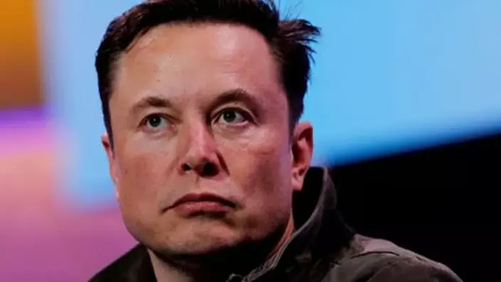 Musk backs off from feud with Trump Musk backs off from feud with Trump