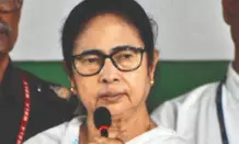CM urges PM to act on Tagore house vandalism in B’desh; seeks int’l pressure CM urges PM to act on Tagore house vandalism in B’desh; seeks int’l pressure