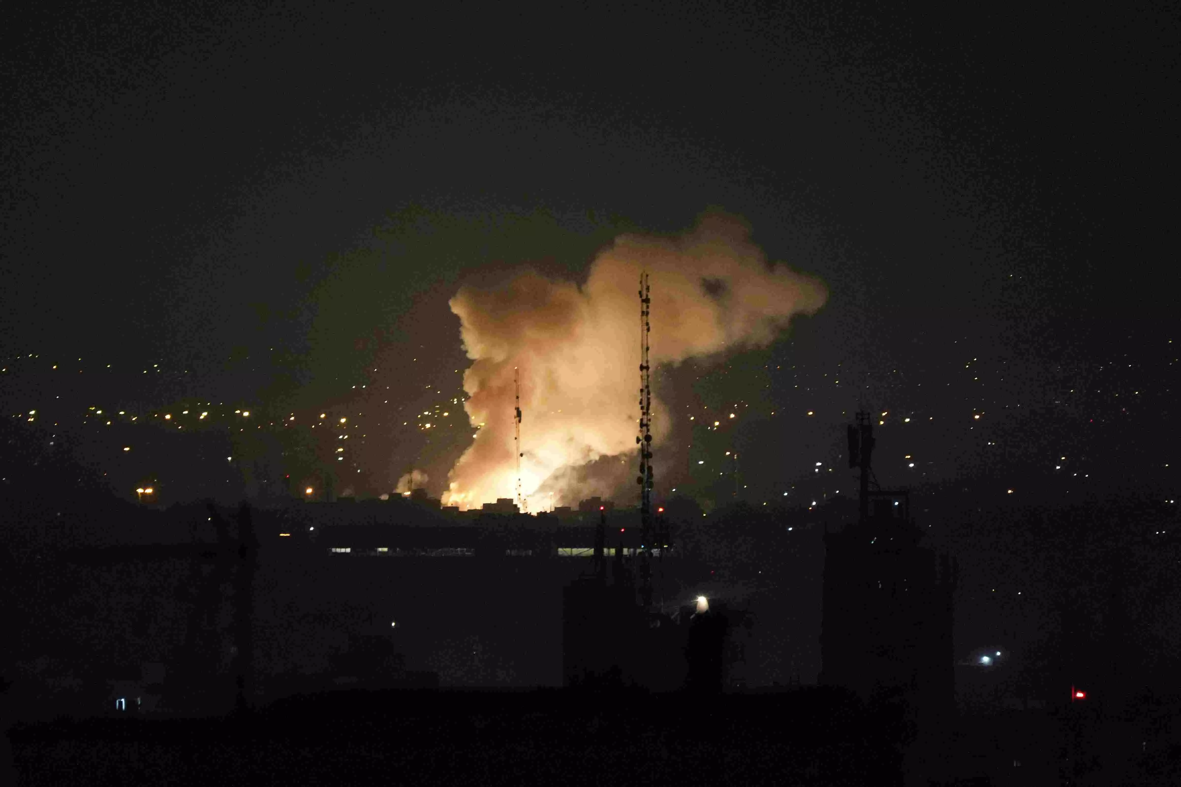 Israel attacks Irans nuclear sites, its top military leaders; Iran retaliates with drones Israel attacks Irans nuclear sites, its top military leaders; Iran retaliates with drones