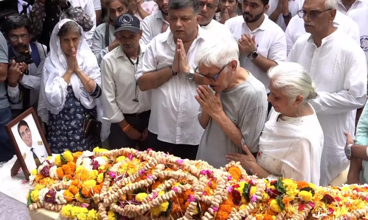 Ahmedabad crash: Last rites of AI pilot Sabharwal, crew member Patil performed Ahmedabad crash: Last rites of AI pilot Sabharwal, crew member Patil performed