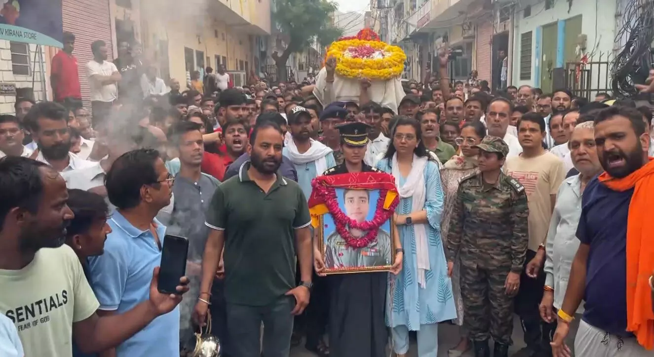 Army veteran pilot who died in Kedarnath helicopter crash cremated Army veteran pilot who died in Kedarnath helicopter crash cremated