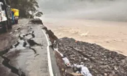 Incessant rain triggers rock slides on NH 10, many stretches damaged Incessant rain triggers rock slides on NH 10, many stretches damaged