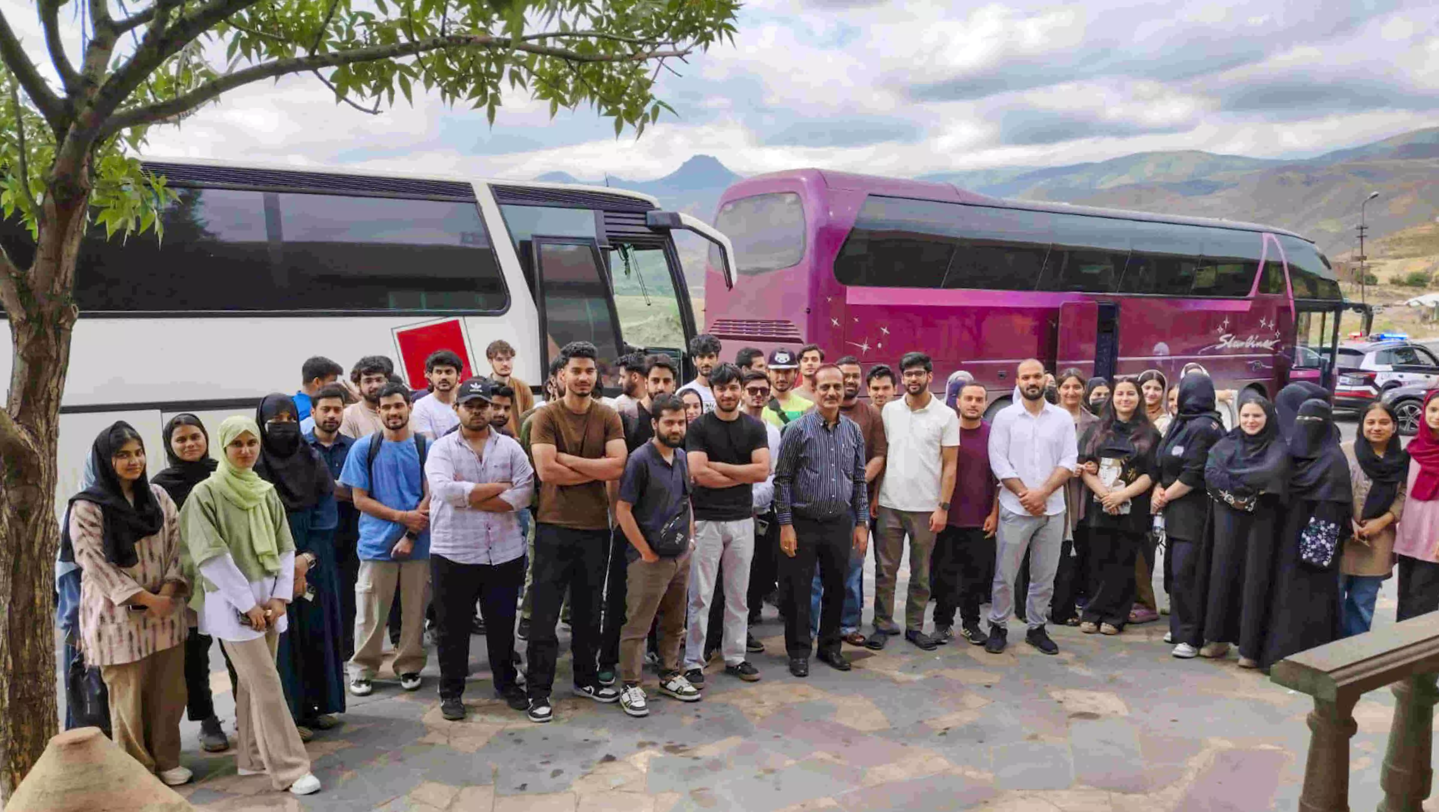 Flight carrying over 100 Indian students, evacuated to Armenia from war-torn Iran, lands in Delhi Flight carrying over 100 Indian students, evacuated to Armenia from war-torn Iran, lands in Delhi