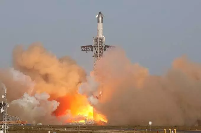 Elon Musk’s SpaceX Starship explodes during test in Texas; no injuries reported Elon Musk’s SpaceX Starship explodes during test in Texas; no injuries reported