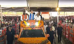 PM Modi inaugurates, lays foundation stones for projects worth over Rs 5,900 cr in Siwan