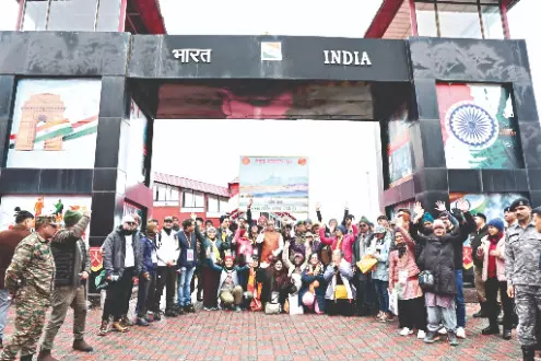 Kailash Manasarovar Yatra: 1st batch of 2025 from Nathula flagged off Kailash Manasarovar Yatra: 1st batch of 2025 from Nathula flagged off