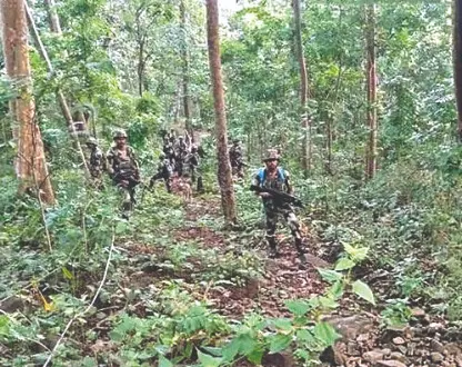 Chhattisgarh: Woman Naxalite carrying Rs 8L reward gunned down by forces Chhattisgarh: Woman Naxalite carrying Rs 8L reward gunned down by forces