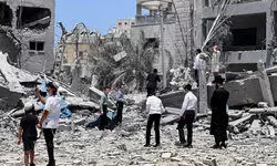 Red Sea threat rises, US flexes muscle: Israel-Iran conflict heats up Red Sea threat rises, US flexes muscle: Israel-Iran conflict heats up