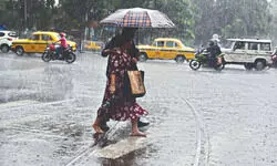 IMD forecasts heavy rain on Wed & Thursday IMD forecasts heavy rain on Wed & Thursday