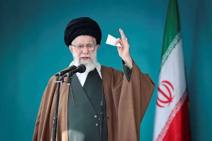 Khamenei warns Israel, says will punish the ‘enemy’ Khamenei warns Israel, says will punish the ‘enemy’