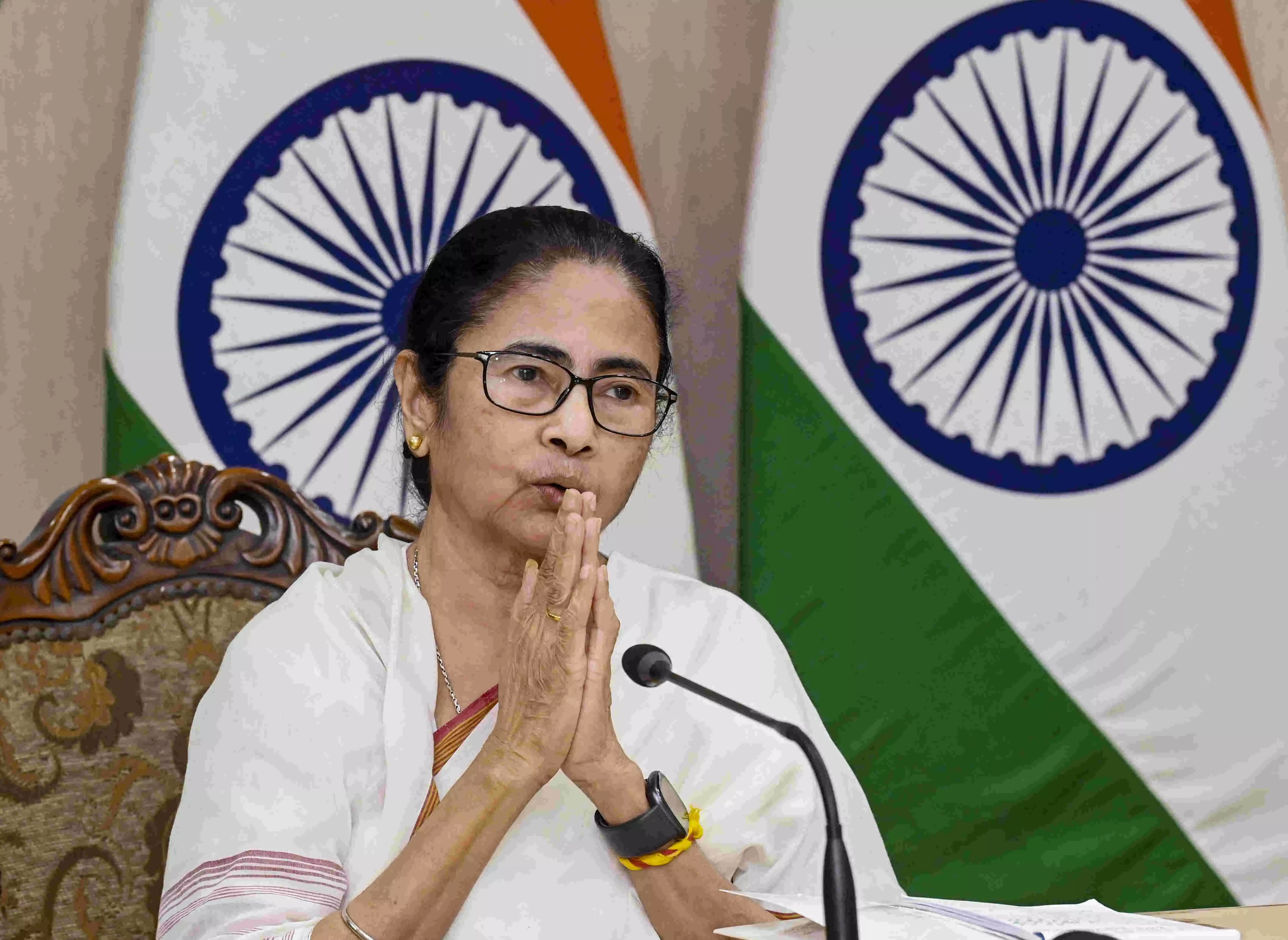 Mamata Banerjee expresses gratitude to voters as TMC’s Alifa Ahmed leads Kaliganj bypoll Mamata Banerjee expresses gratitude to voters as TMC’s Alifa Ahmed leads Kaliganj bypoll