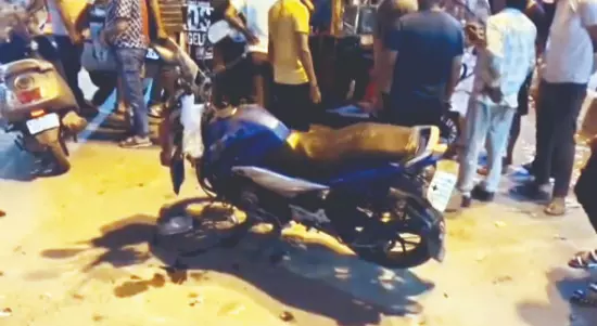 Narela hit-and-run leaves three injured Narela hit-and-run leaves three injured