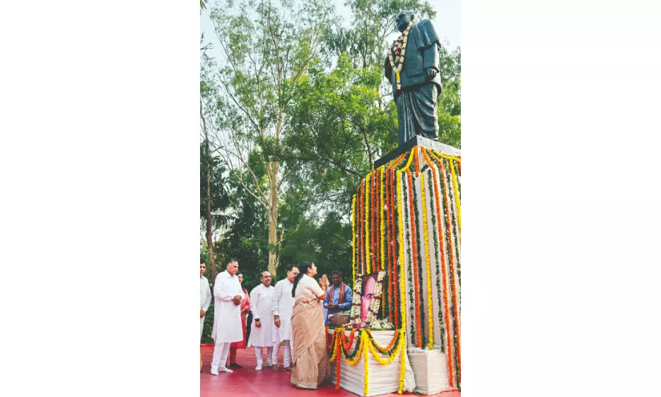 On death anniversary, BJP calls Syama Prasad Mukherjee symbol of unity On death anniversary, BJP calls Syama Prasad Mukherjee symbol of unity