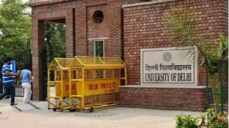 DU panels decision to drop proposed PG papers on Islam, Pakistan, China sparks row DU panels decision to drop proposed PG papers on Islam, Pakistan, China sparks row