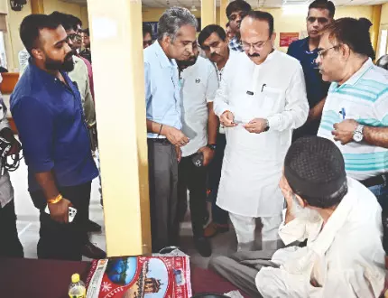 Minister Ashish Sood inspects night shelters Minister Ashish Sood inspects night shelters