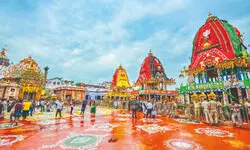 Rath Yatra held amidst cloudy sky, sea of humanity Rath Yatra held amidst cloudy sky, sea of humanity