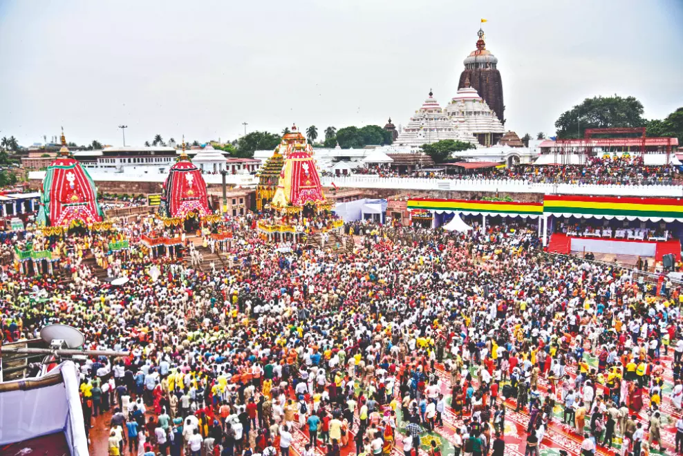 Over 600 people fall ill during Puri Rath Yatra, many admitted to hospitals Over 600 people fall ill during Puri Rath Yatra, many admitted to hospitals