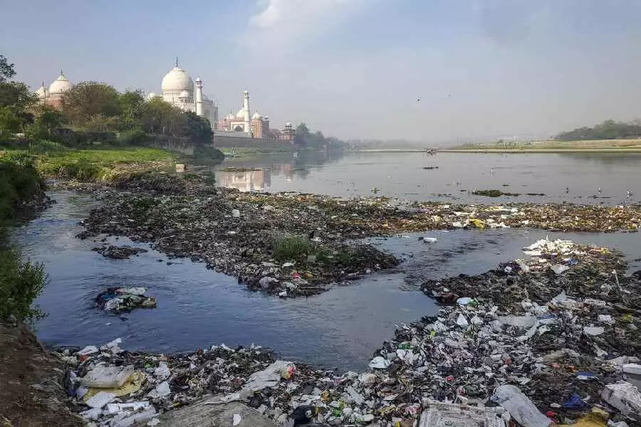 Yamuna stretch near Taj Mahal chokes on microplastics, study finds Yamuna stretch near Taj Mahal chokes on microplastics, study finds
