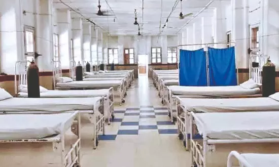 Public hospitals struggle as staff burn out Public hospitals struggle as staff burn out