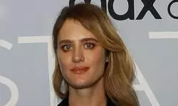 Mackenzie Davis to star in Newfoundland-set series Mackenzie Davis to star in Newfoundland-set series