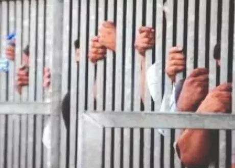 India asks Pak to expedite release of Indian prisoners in its custody