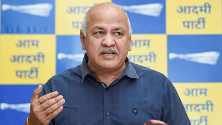 By colluding with automobile companies, BJP Govt is forcing 61 lakh middle-class families to buy new vehicles: Manish Sisodia By colluding with automobile companies, BJP Govt is forcing 61 lakh middle-class families to buy new vehicles: Manish Sisodia