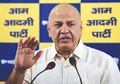 Fuel ban on ELVs a ‘corporate scam’: Sisodia Fuel ban on ELVs a ‘corporate scam’: Sisodia