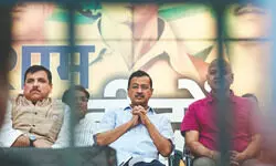 Liquor policy case: Delhi HC asks AAP leaders to reply to CBI’s plea Liquor policy case: Delhi HC asks AAP leaders to reply to CBI’s plea