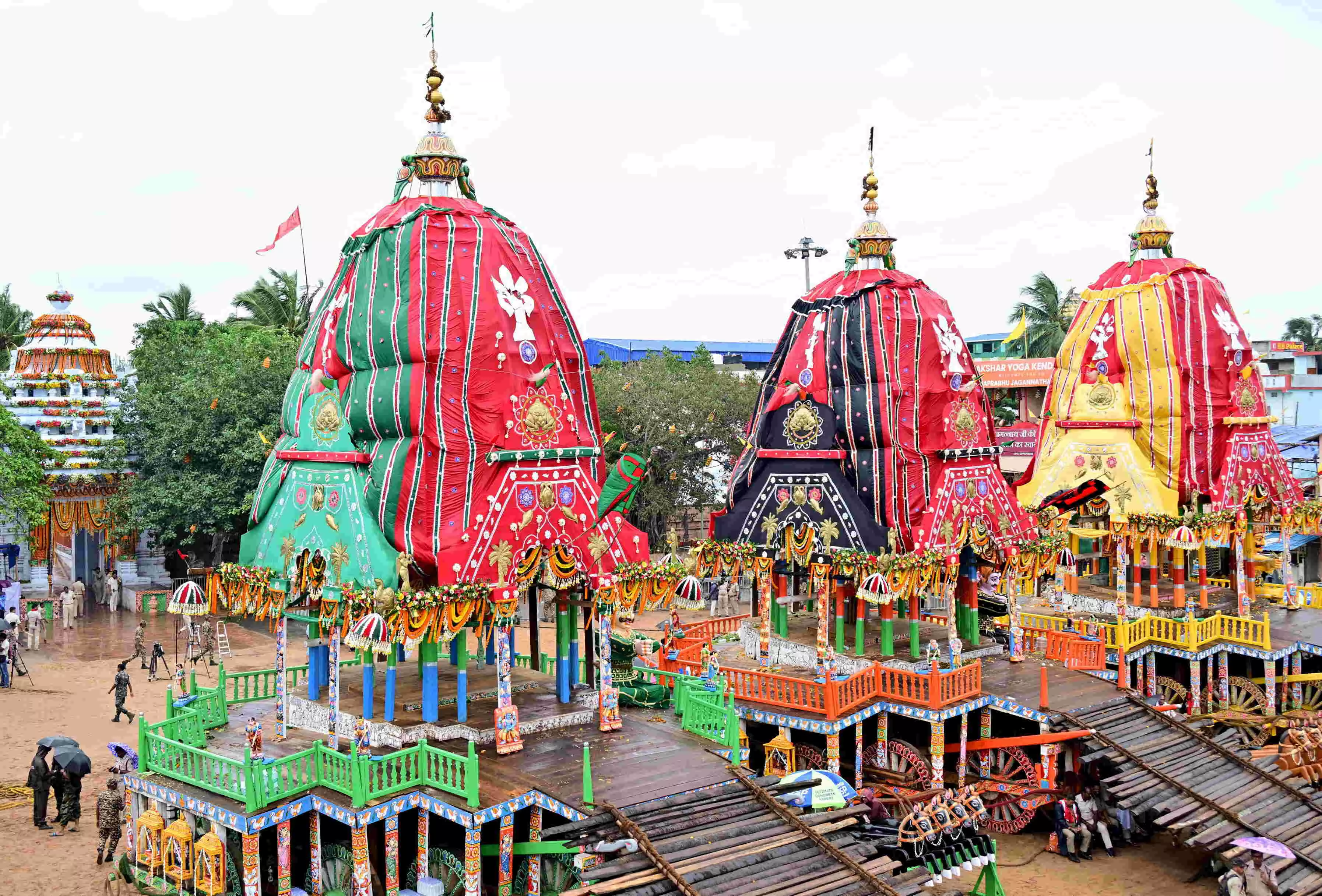 Lord Jagannaths Bahuda Yatra begins with ceremonial Pahandi ritual of deities Lord Jagannaths Bahuda Yatra begins with ceremonial Pahandi ritual of deities