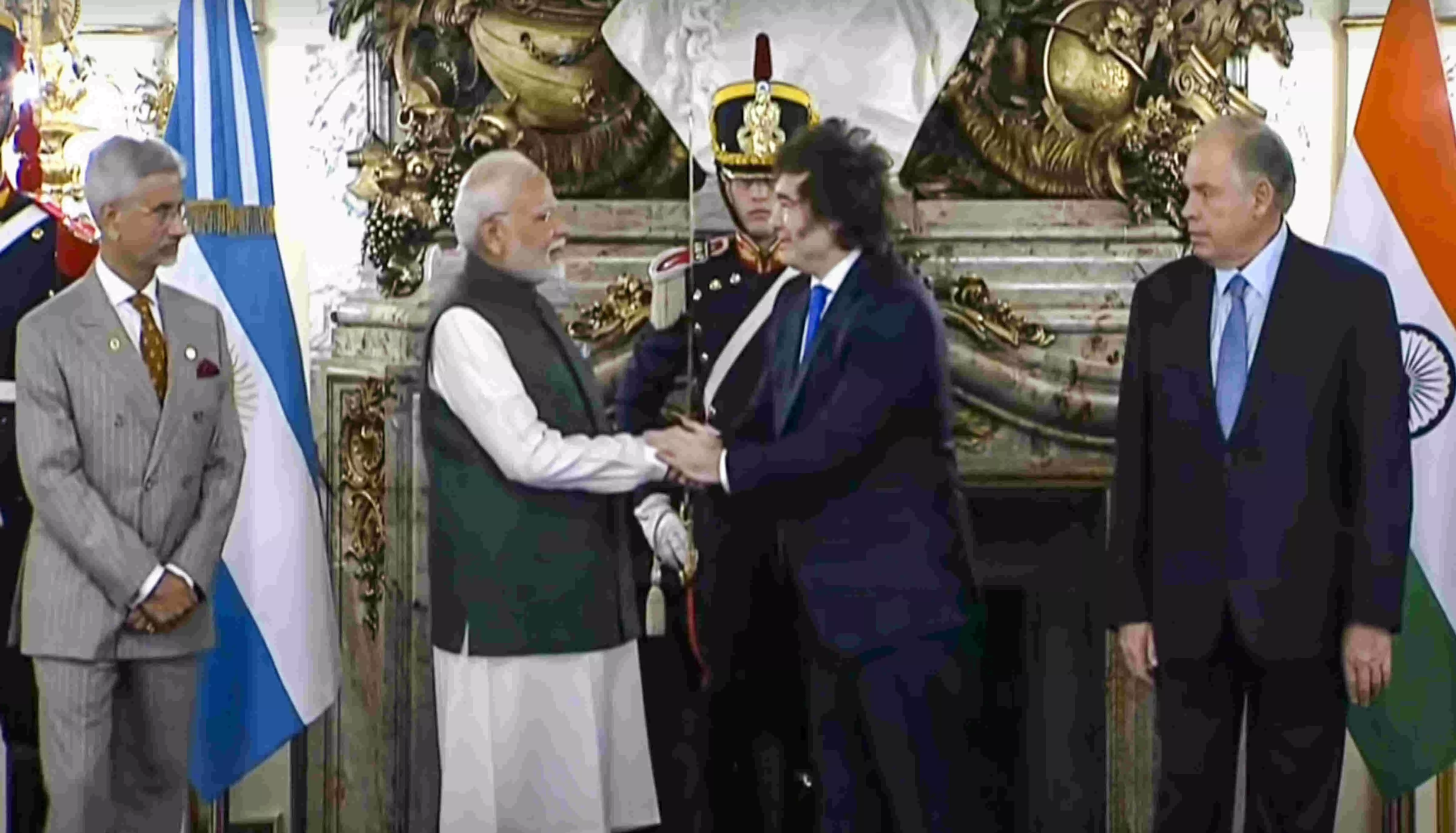 PM Modi holds talks with Argentine President Milei PM Modi holds talks with Argentine President Milei