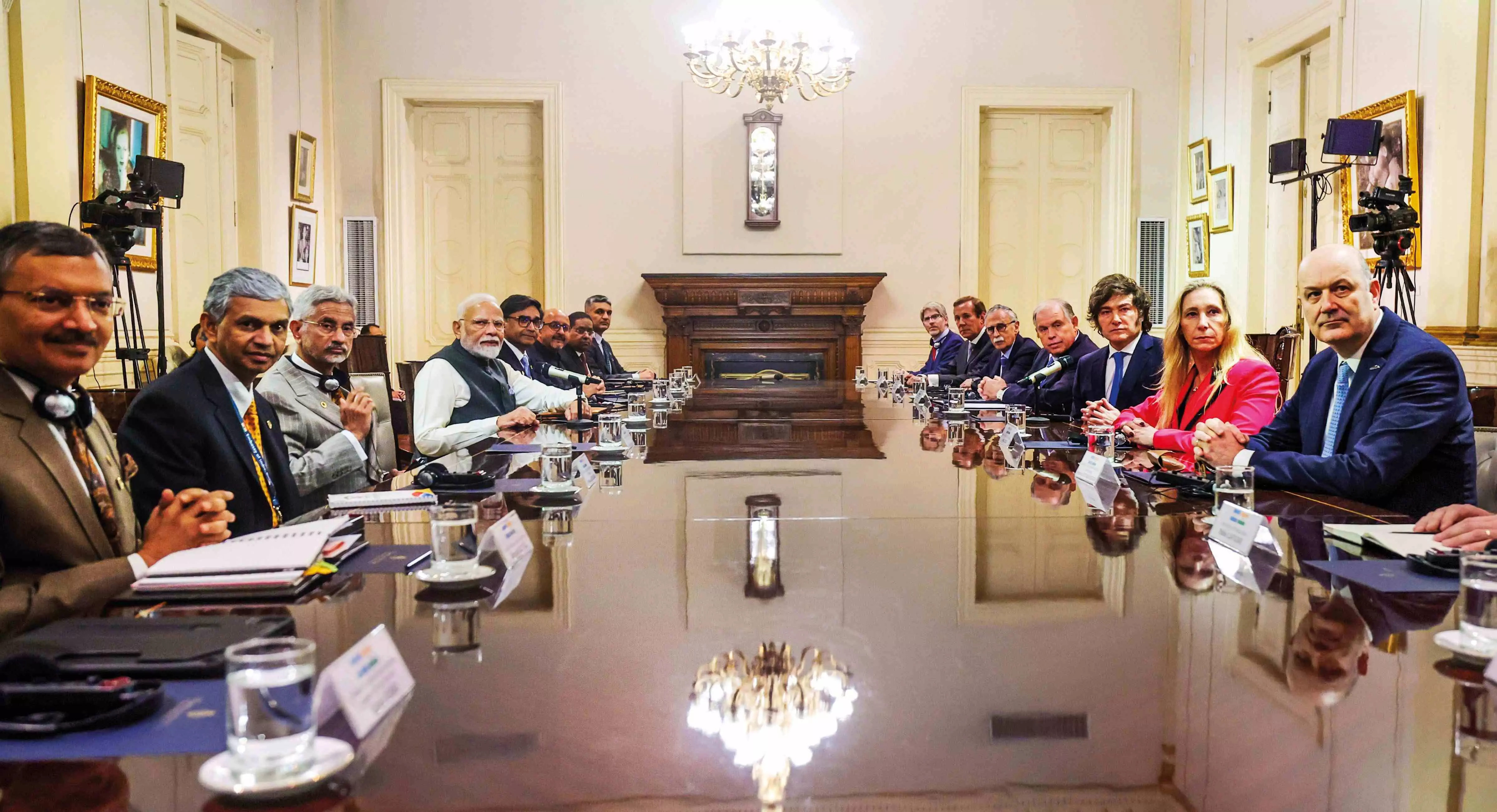 PM Modi, Argentine Prez Milei agree to diversify bilateral trade PM Modi, Argentine Prez Milei agree to diversify bilateral trade