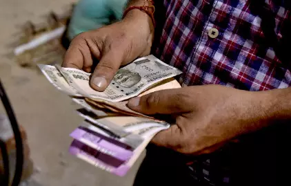 Rupee falls 26 paise to 85.66 against US dollar in early trade Rupee falls 26 paise to 85.66 against US dollar in early trade