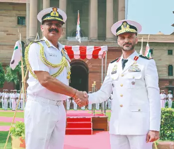 Commander of UAE Naval Forces holds talks with CDS, Navy Chief to boost ties Commander of UAE Naval Forces holds talks with CDS, Navy Chief to boost ties