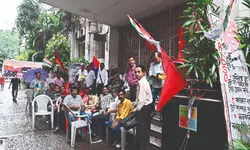 Clashes erupt during Left-backed strike