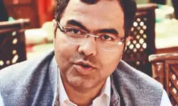 Min Parvesh Verma inspects Minto Bridge as rains hit Capital Min Parvesh Verma inspects Minto Bridge as rains hit Capital