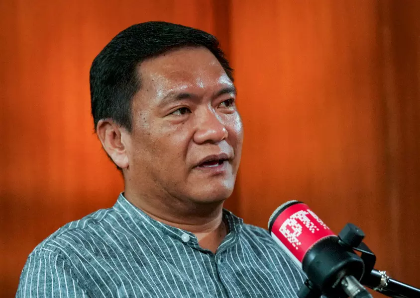 Arunachal CM favours Bharat Ratna for Dalai Lama, will write to Centre to recommend Arunachal CM favours Bharat Ratna for Dalai Lama, will write to Centre to recommend