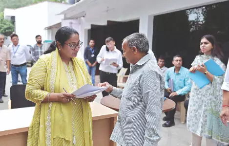 CM launches ‘Jan Seva Sadan’ for direct public grievance redressal CM launches ‘Jan Seva Sadan’ for direct public grievance redressal