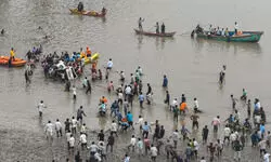 Vadodara bridge collapse: Death toll rises to 15