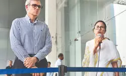 Mamata urges Centre to ensure safety in Kashmir; mulls trip after Puja