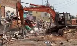 Three-storey building collapses in Delhis Bada Hindu Rao area; 1 dead Three-storey building collapses in Delhis Bada Hindu Rao area; 1 dead