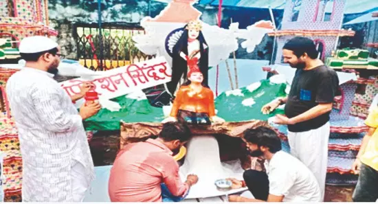 Kanwar Yatra in Meerut becomes beacon of Hindu-Muslim unity Kanwar Yatra in Meerut becomes beacon of Hindu-Muslim unity