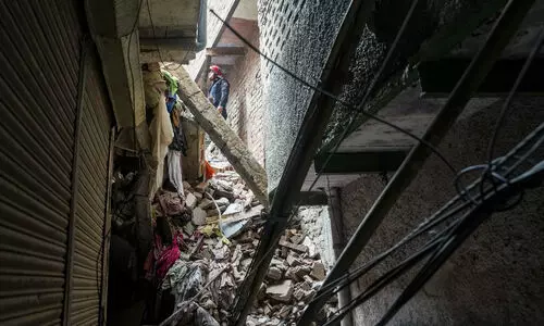 8 injured in 4-storey building collapse in Delhi, rescue ops underway
