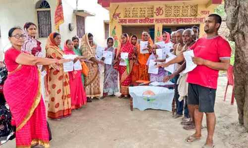 Large number of Nepalese, Bangladeshis found in Bihars intensive revision of voter list: Officials
