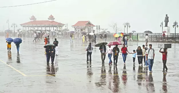 Rain plays havoc: Four die in Himachal, 5 in Rajasthan’s Kota Rain plays havoc: Four die in Himachal, 5 in Rajasthan’s Kota