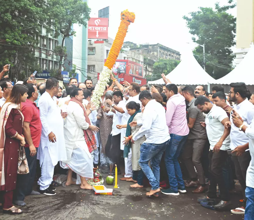Countdown begins: Trinamool launches Martyrs’ Day stage setup with ‘Khunti Puja’