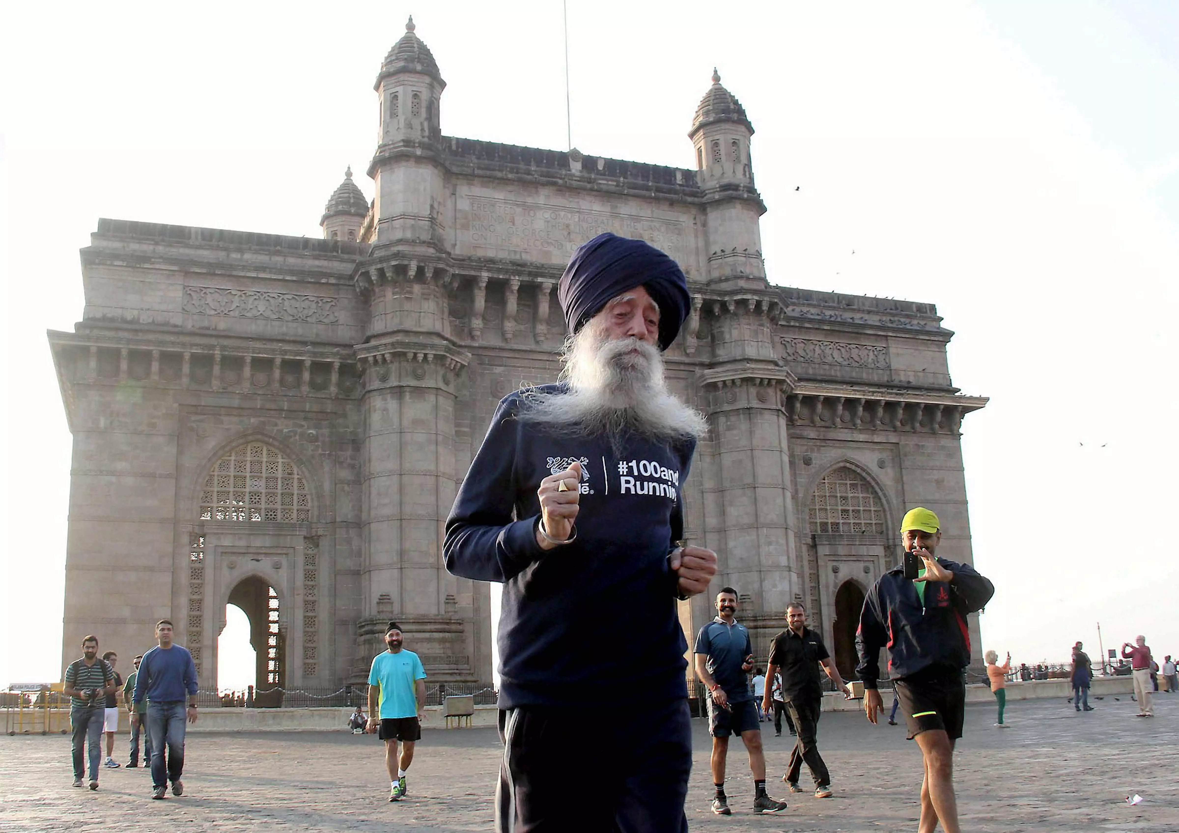 Driver of SUV that ran over veteran marathoner Fauja Singh arrested Driver of SUV that ran over veteran marathoner Fauja Singh arrested