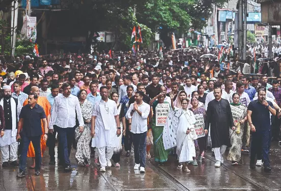 Mamata warns Centre of ‘dire political backlash’ if it doesn’t stop ‘harassing’ Bengali-speaking people