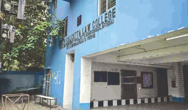 South Kolkata law college ‘rape’ survivor appears for semester exams South Kolkata law college ‘rape’ survivor appears for semester exams